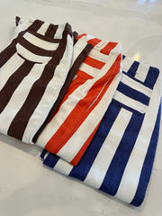 Pretty Pin Pencil skirt