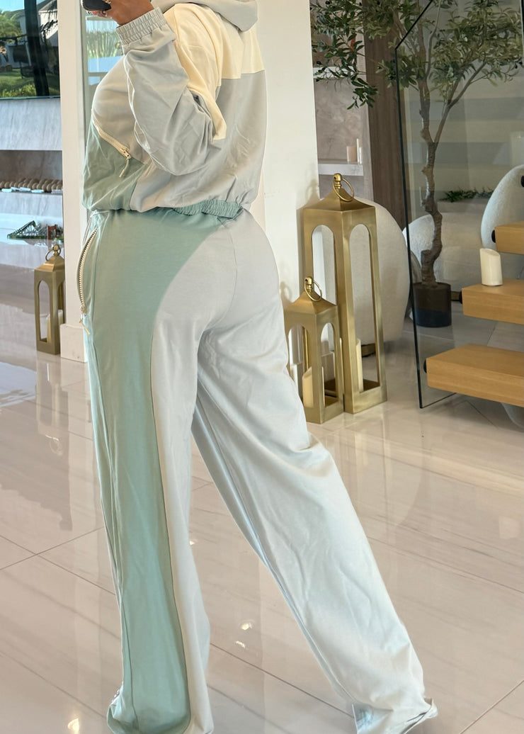 Comfy Curve sweatsuit