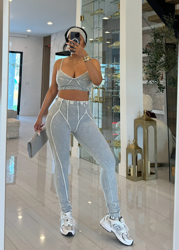 Cute and Curvy legging set