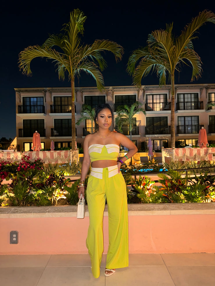 Business Meets Pleasure set