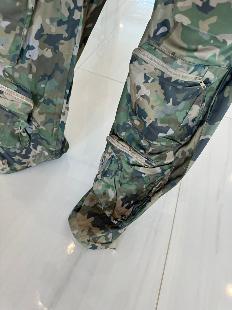 Camo Windbreaker Cargos