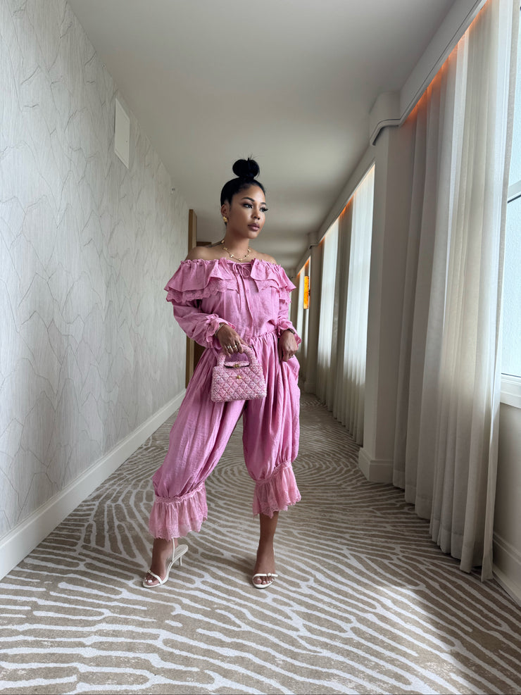Dainty Empress ruffle set