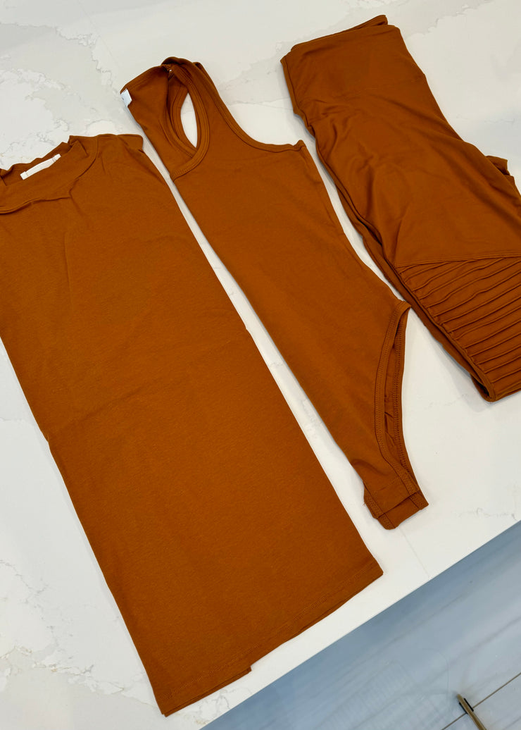 EE Deal of the Day: Look 12 Burnt Orange cardigan turtleneck & bodysuit leggings