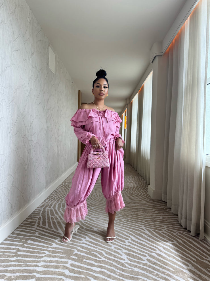 Dainty Empress ruffle set